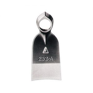 Azada 228 D