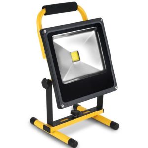 Proyector Led 30w. 11.1v. Fria Recargable 23698